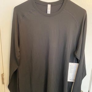 Metal Vent Tech Lululemon Long Sleeve - Mens M